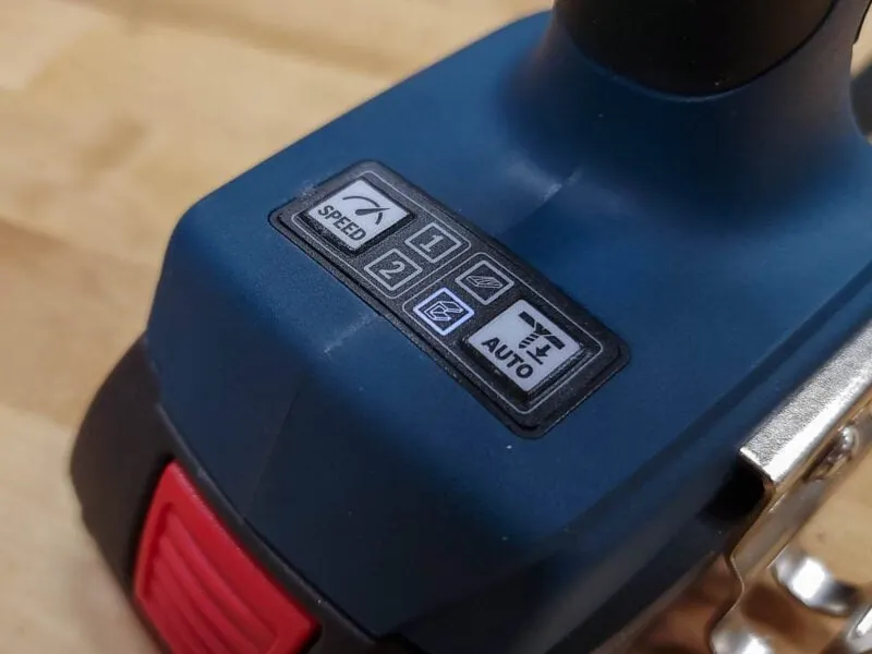 Bosch GDR18V-215 control panel with two speed and torque settings
